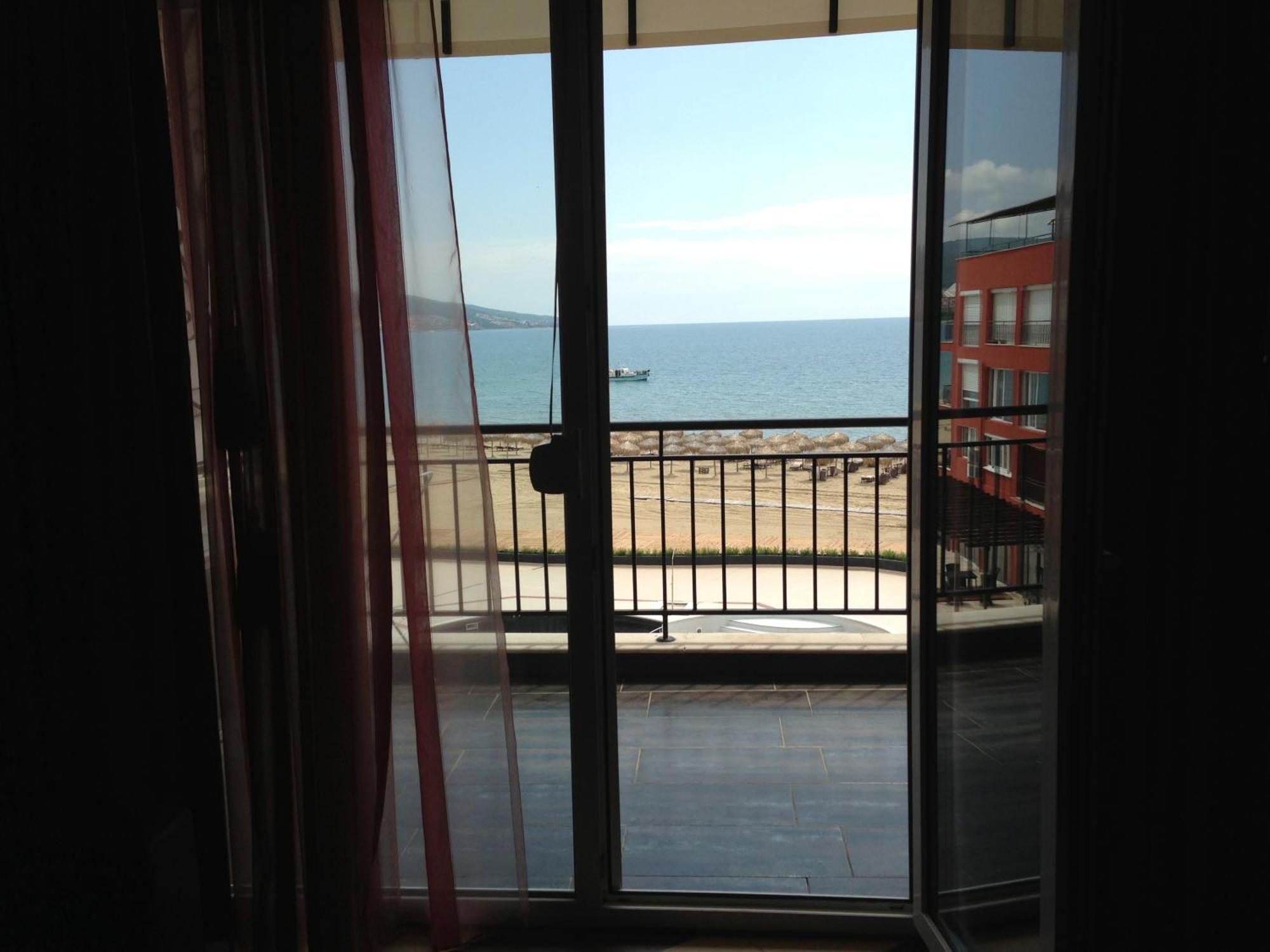 Heaven Lux Apartments Sunny Beach Esterno foto
