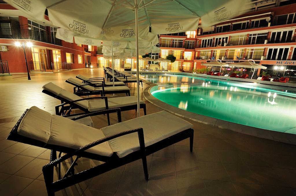 Heaven Lux Apartments Sunny Beach Esterno foto